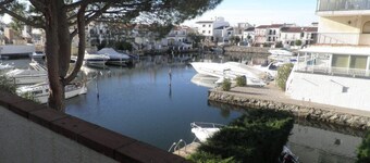 Pretty Pecheur House with three bedrooms for 6 people with garage.