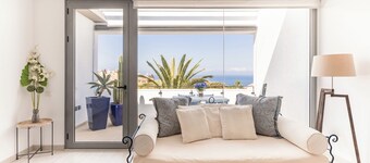 SISSI BOUTIQUE - La terrasse entre océan et Teide