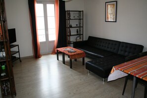 LED TV