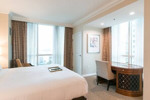 1 bedroom, WiFi, bed sheets, wheelchair access - 🆕MGM Signature (Las Vegas)