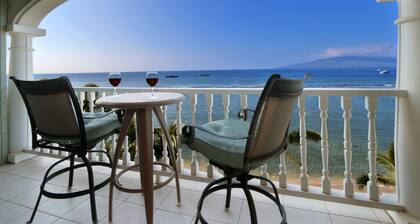 Lahaina Shores 6. kerroksen merenrantahotelli, josta on panoraamanäkymät vesille