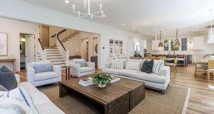 Nearly New Sea Pines Beach Home - Great Location 2 Min Walk to Sea Pines Beach