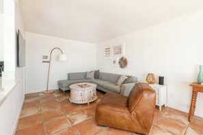 TV, DVD player, stereo