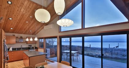 KINGFISHER BEACH HOUSE - FRENTE AL OESTE - FRENTE AL MAR - SANDY BEACH