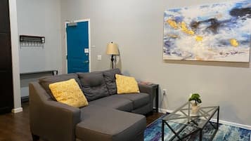 Televisión, oficina