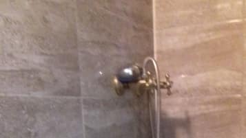 Trippelrum - privat badrum (9) | Badrum | Handdukar