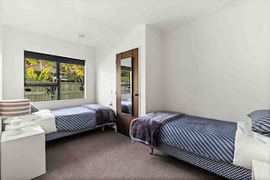 2 chambres, fer et planche Ă repasser, Wi-Fi gratuit, draps fournis