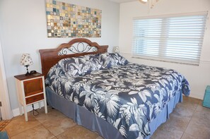 1 chambre, fer et planche à repasser, accès au Wi-Fi (inclus)