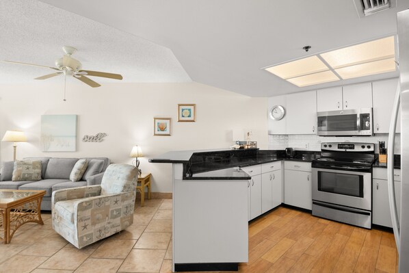 Fridge, microwave, oven, stovetop