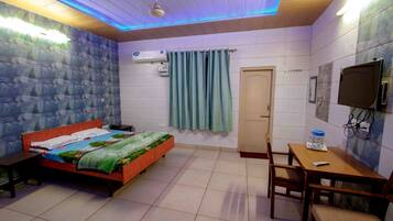 Deluxe Room, 1 Double Bed, Non Smoking