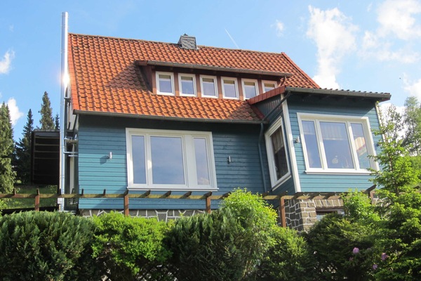 Außenansicht des Hauses Auerhahn