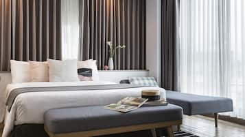 Quarto casal luxo | Cofres nos quartos, escrivaninha, Wi-Fi de cortesia, roupa de cama
