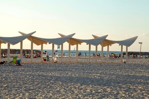 Beach nearby - Villa L'Etoile (Herzliya)