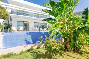 Front of property - Infinity Sky (Kas)