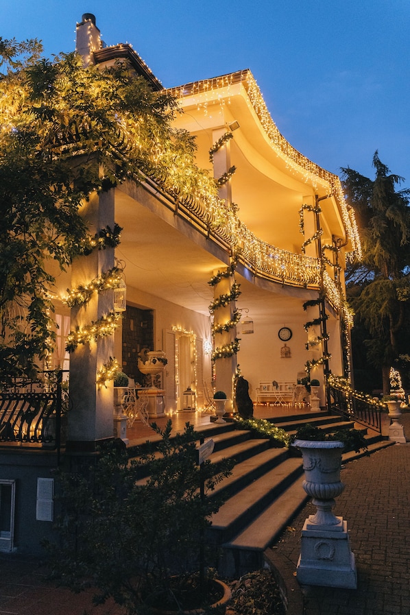 Majoituspaikan julkisivu