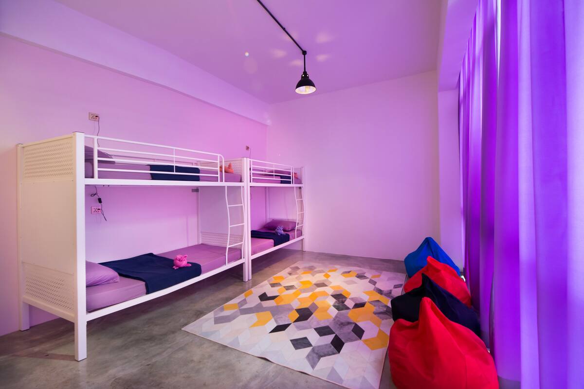 Premium Shared Dormitory, Women only, Sea View