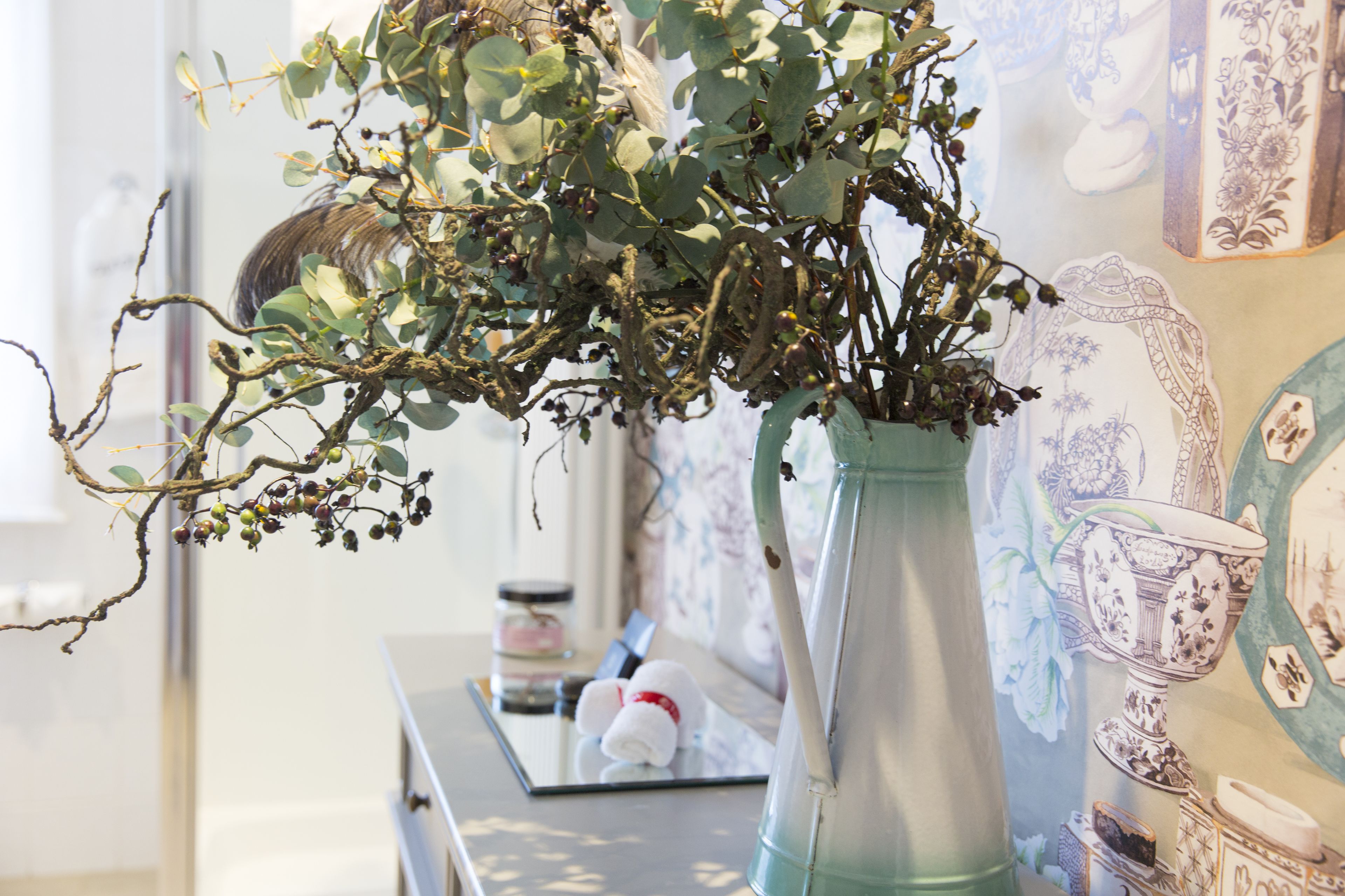 small double room | bathroom | free toiletries, hair dryer, bathrobes, slippers