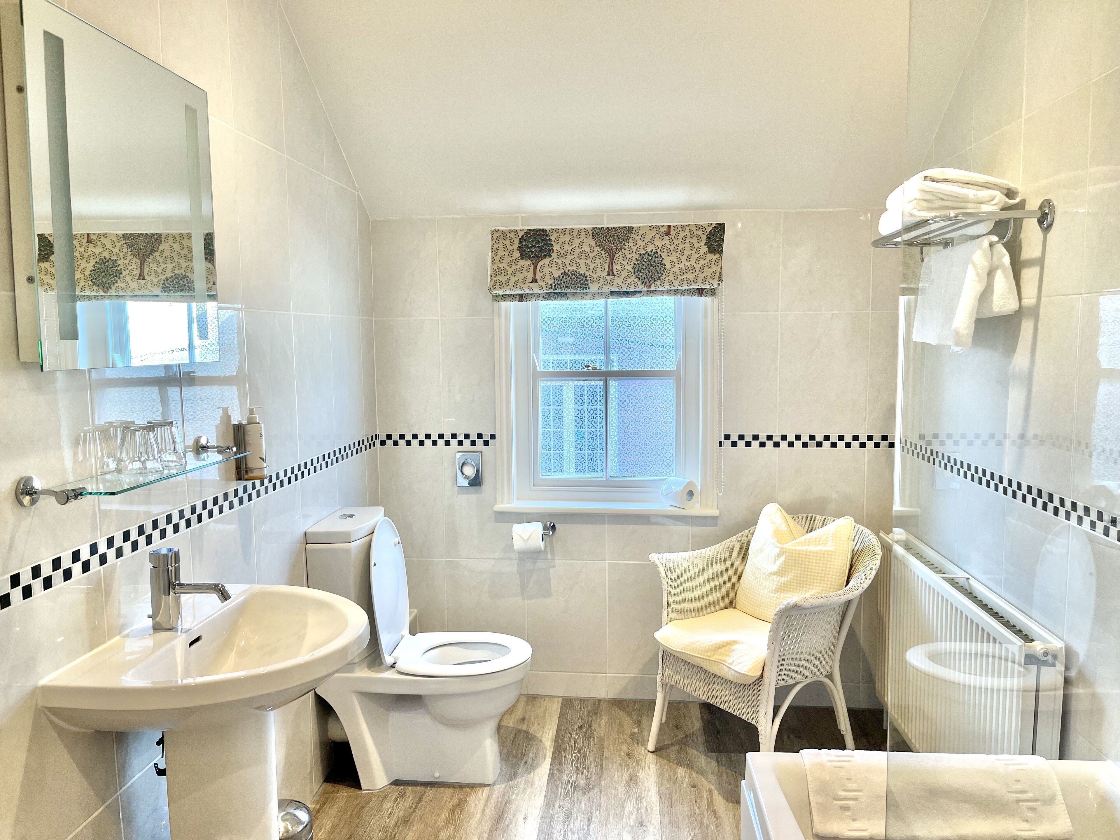 Bathroom | Free toiletries, hair dryer, bathrobes, slippers