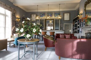 Bar (in der Unterkunft)