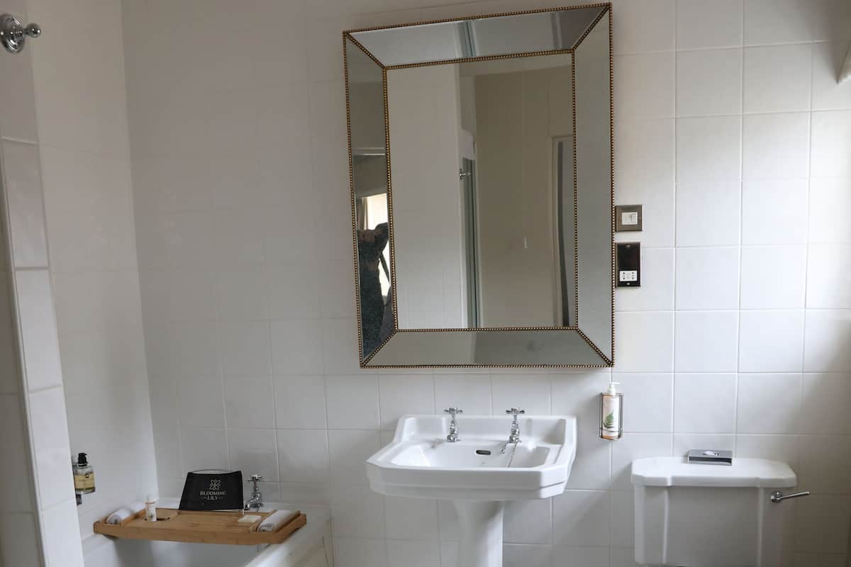 large twin room | bathroom | free toiletries, hair dryer, bathrobes, slippers