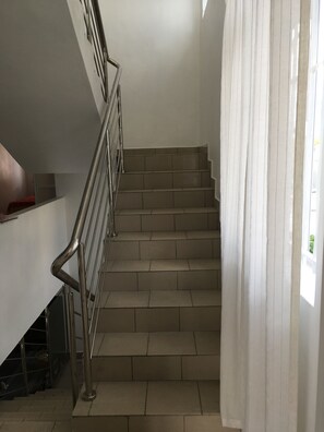 3 bedrooms, desk, iron/ironing board, free cots/infant beds - Villa 413 (Flic-en-Flac)