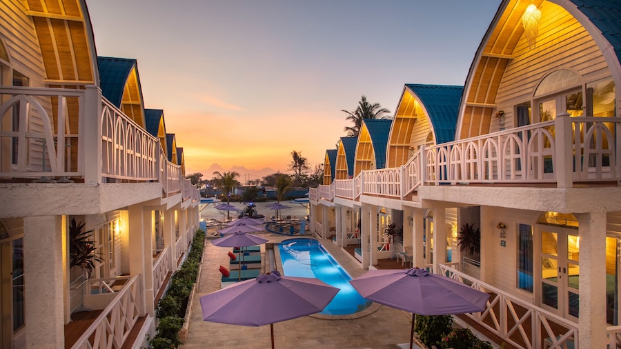 Santorini Beach Resort
