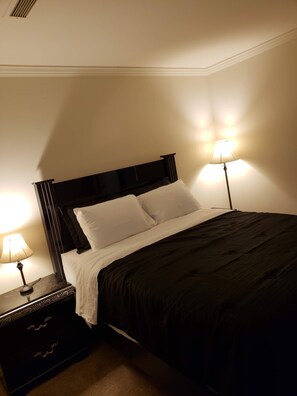 Standard Apartment | Individually decorated, individually furnished, free WiFi - Vacation home (Silver Spring)