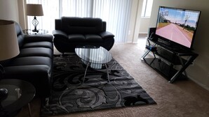 Standard Apartment | Living room - Vacation home (Silver Spring)