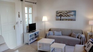 Living room - Mykonian Aroma House (Mykonos)