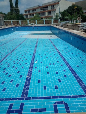 Piscine extérieure