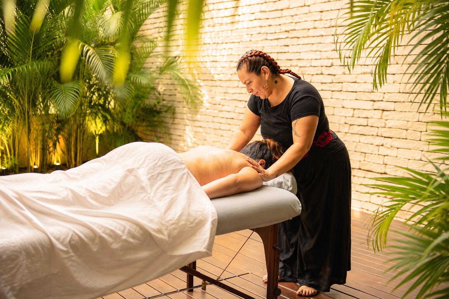 Deep-tissue massages, prenatal massages, massages