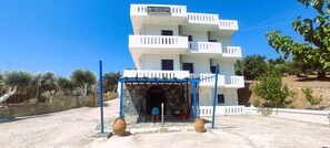 Front of property - Creta Star Apartments (Agios Vasileios)