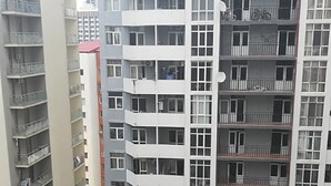 Courtyard - Daniele Apartament (Batumi)