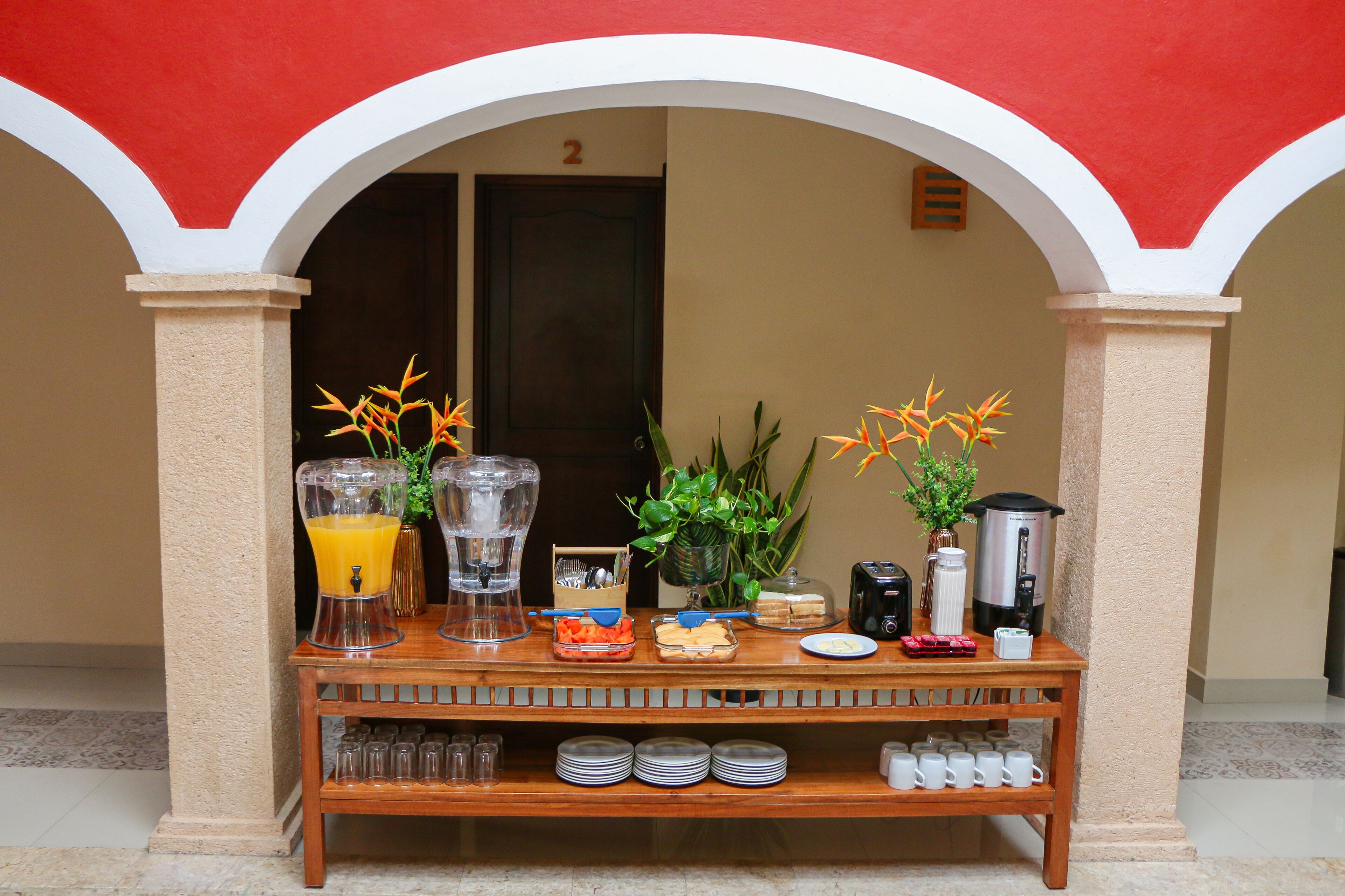 free daily continental breakfast