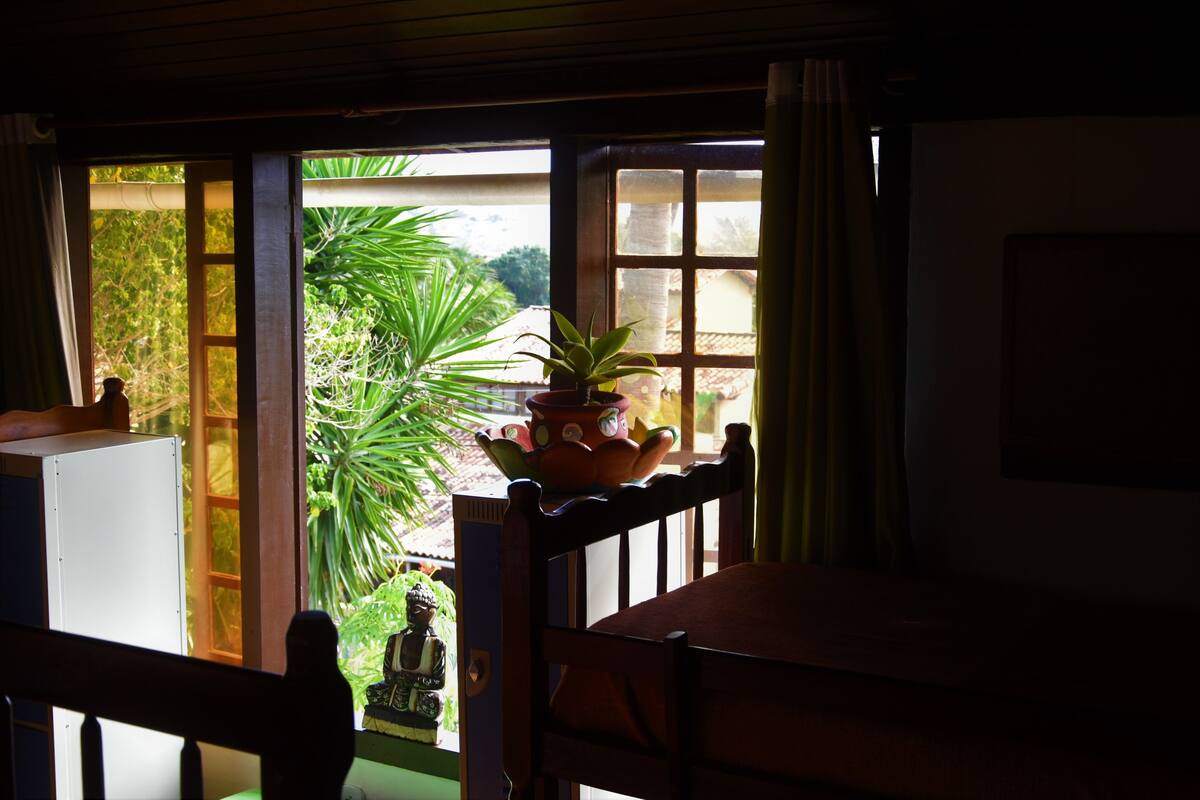 In-room safe, free WiFi, bed sheets