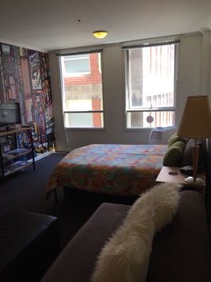 1 bedroom, iron/ironing board, WiFi, bed sheets