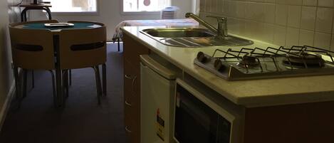 Fridge, microwave, stovetop, toaster