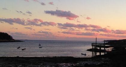 Eficacia acogedora con hermosas vistas al mar