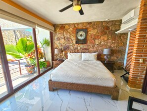 1 habitación y caja de seguridad en la habitación 