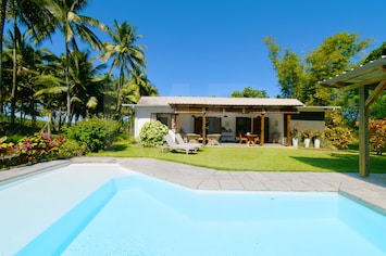 La Case Najoli with private pool, big garden, le Morne One Eye Kitesurf spot
