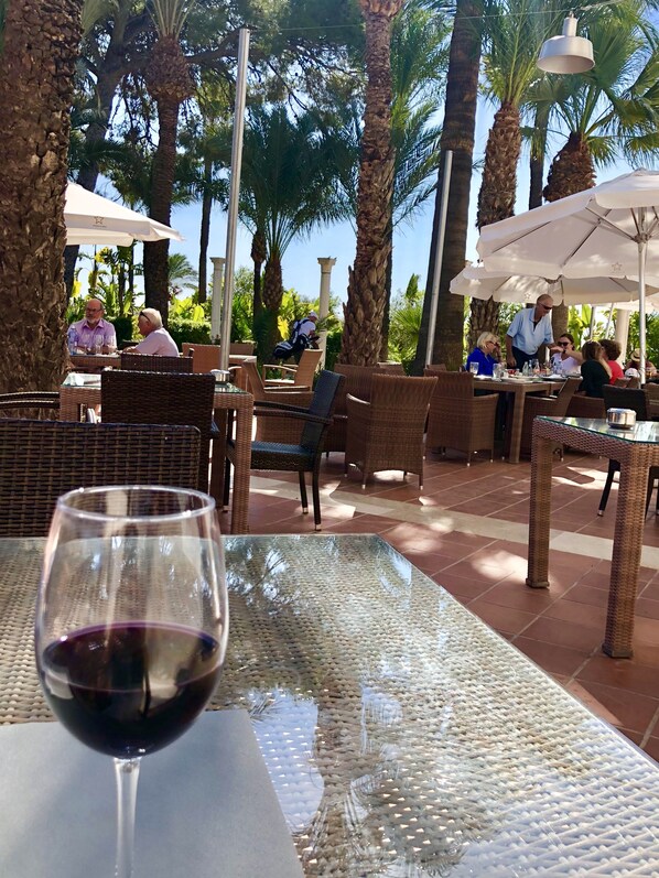 Restauration extérieure