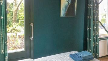 1 多间卧室、免费 WiFi、床单