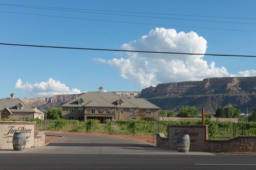 Golf - Winery - Hike - Bike