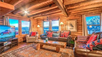 5 bedrooms, free WiFi