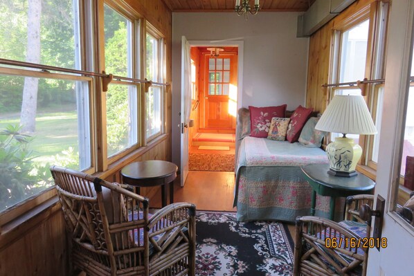 3 bedrooms, iron/ironing board, travel crib, free WiFi
