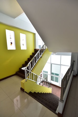 Staircase - Kaewfathip Apartment (Pattaya)
