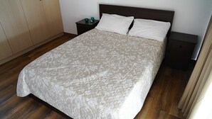 Duplex Comfort | 2 sovrum, mörkläggningsgardiner och strykjärn/strykbräda