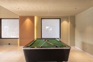 Billards
