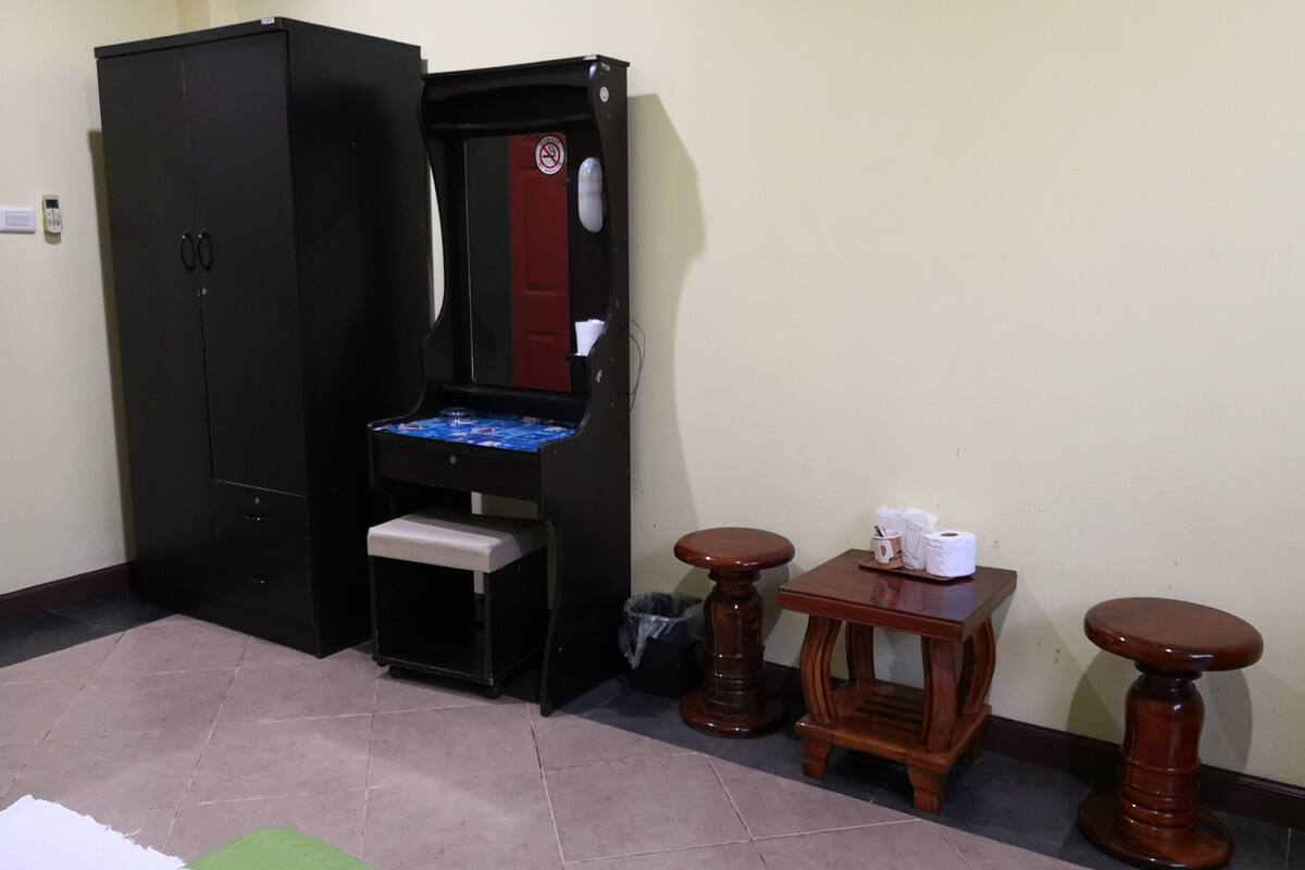 standard twin room | room amenity