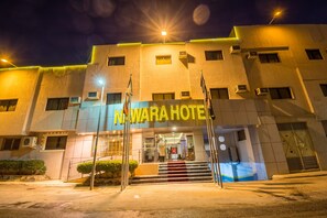 Front of property – evening/night - Neyyara Al Takhasossi (Riyadh)